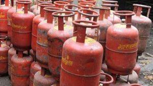 Govt increases subsidy for Ujjwala Scheme, beneficiaries to now pay Rs 603 for per 14.2 kg cylinder